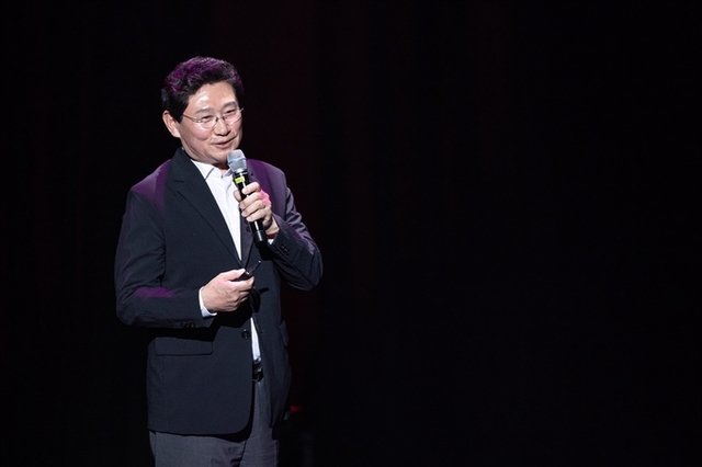 이상일 용인특례시장, ‘그림과 스토리가 있는 음악회 3.0’ 해설