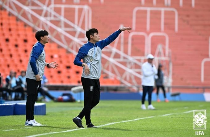 프랑스 꺾은 김은중 감독