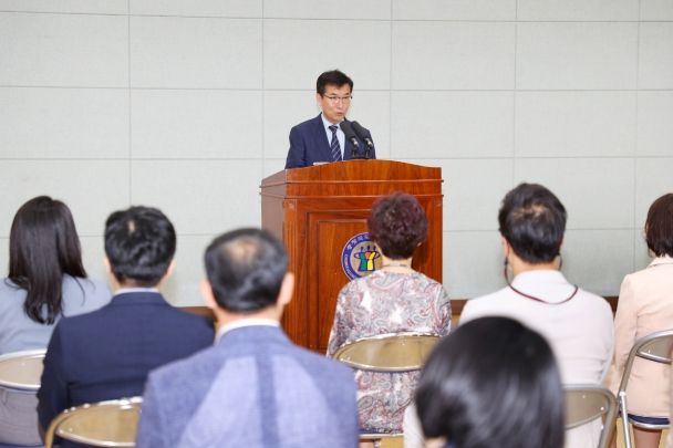 윤건영 교육감, 6월 월례회의 개최