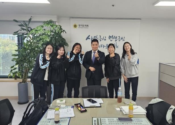 경기도의회 최민 의원, 광명 충현고등학교 학생들과 직업탐구 특별한 만남의 자리