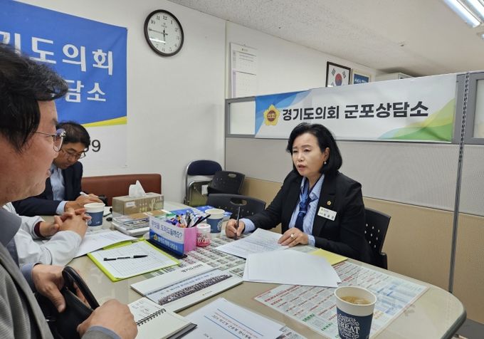 경기도의회 부의장 정윤경 도의원, 군포시 덕고개 군웅제 경기도 무형문화제 지정을 위해 함께해 줄 것을 요청받아