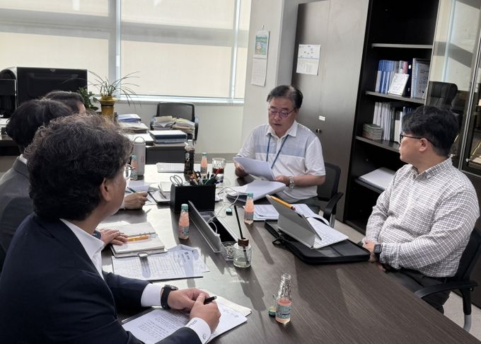 김동규 의원, 경기도장기요양요원지원센터 정담회 열어