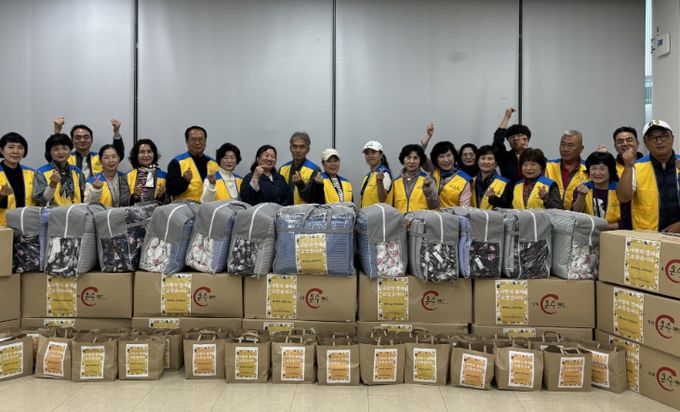 청계동 지역보장협의체, 취약계층에 방한용품 지원