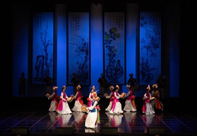 부여군충남국악단 공연 모습