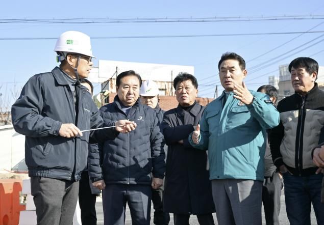 백영현 포천시장, ‘하송우~마산 간 도로확포장공사’ 임시개통 현장 점검