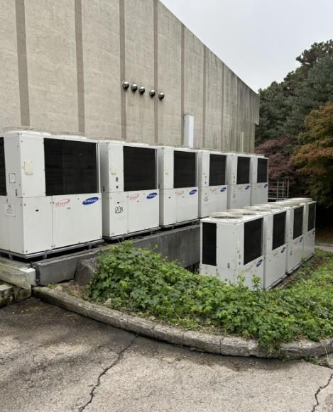 가스열펌프(GHP) 배출가스 저감장치를 설치한 냉난방기 실외기 모습