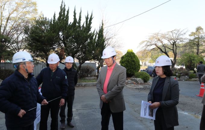 , 미래복합 디지털농업교육관 조성공사 현장 행정