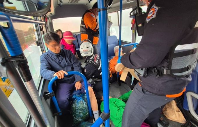 서산소방서, 마을버스 충돌사고 다수사상자 사고현장