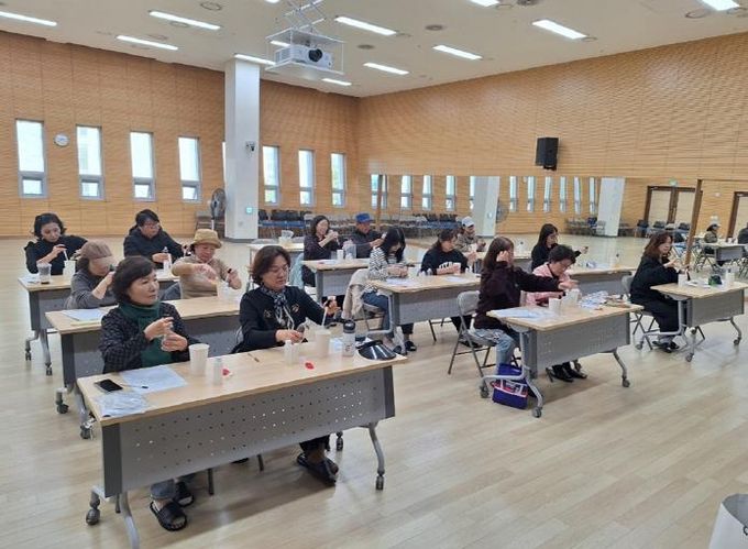 의정부시 송산3동 주민자치회, 환경친화 천연제품 만들기 체험 실시