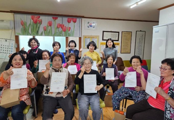 장호원읍, (헛둘헛둘)88하게 백세누리 사업 성료…주민들의 건강한 웃음으로 마무리