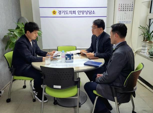 경기도의회 유영일 의원, 경기기후위성 발사 기념 행사 관련 보고 가져