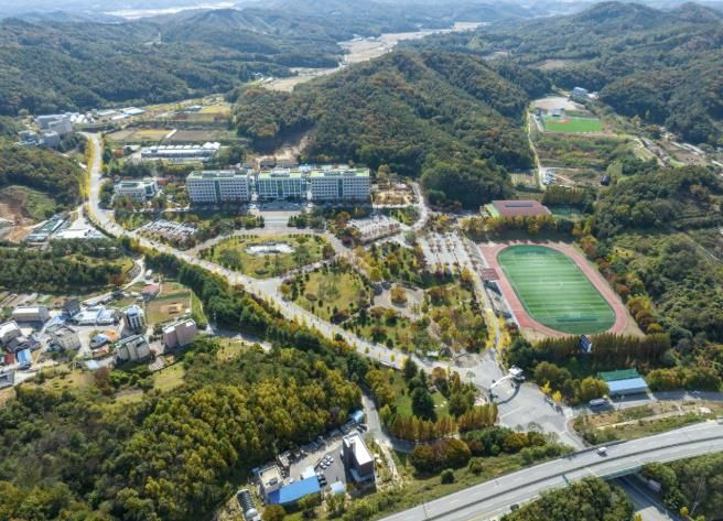 공주대학교 산업과학대학 전경