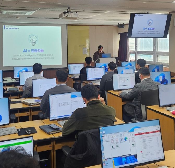 생성형 인공지능 기반 데이터 분석 교육