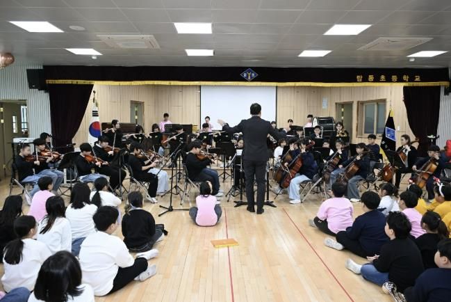 2025 동두천시 탑동초 작은 음악회 개최… 아이들이 만들어낸 감동의 무대