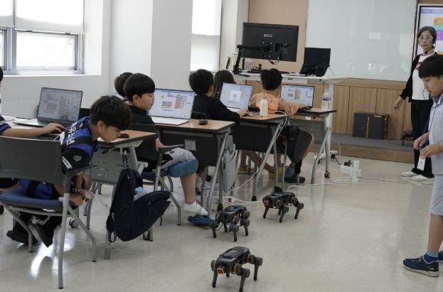 동국대학교 연계 고양시 교육발전특구 AI·로봇 학생 방학 캠프(출처 동국대학교)