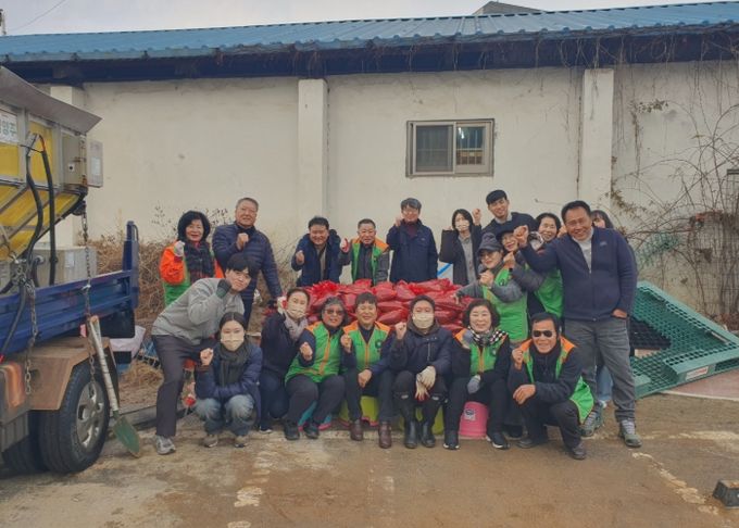 남양주시 진건퇴계원행정복지센터, 민관 협력으로 설해 대비를 위한 추가 모래주머니 긴급 제작