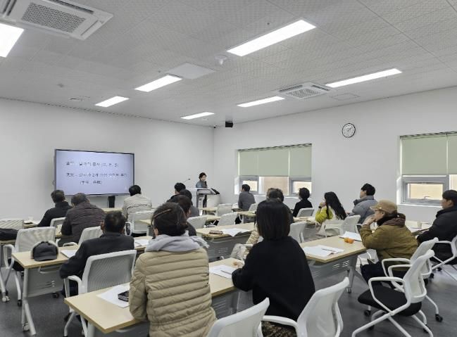 제2회 매헌강좌 강연 모습