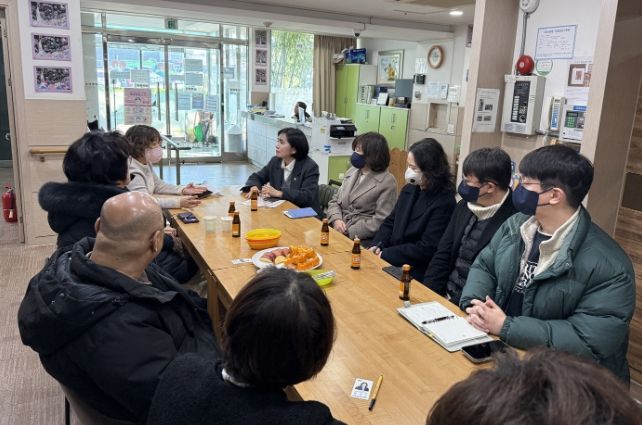 황세주 의원, 고색요양원 찾아 현장 민원 청취...복지 현장 목소리에 더욱 귀 기울일 것