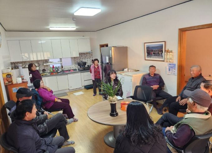 설성면, 새해맞이 경로당 현장 방문