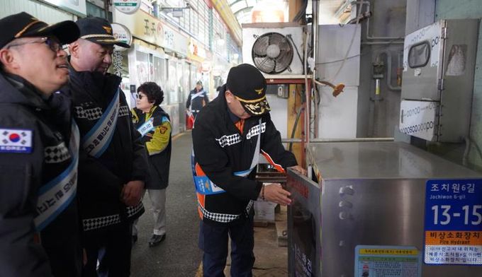 김용수 본부장 세종전통시장 점검