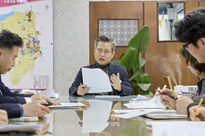 중동 사태 관련 긴급 국소장 회의(김범수 부시장)