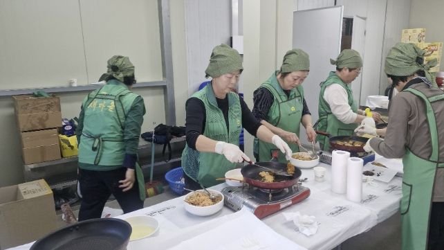 포천시 일동면 새마을부녀회, '든든찬! 따뜻찬! 행복찬!' 밑반찬 나눔 봉사
